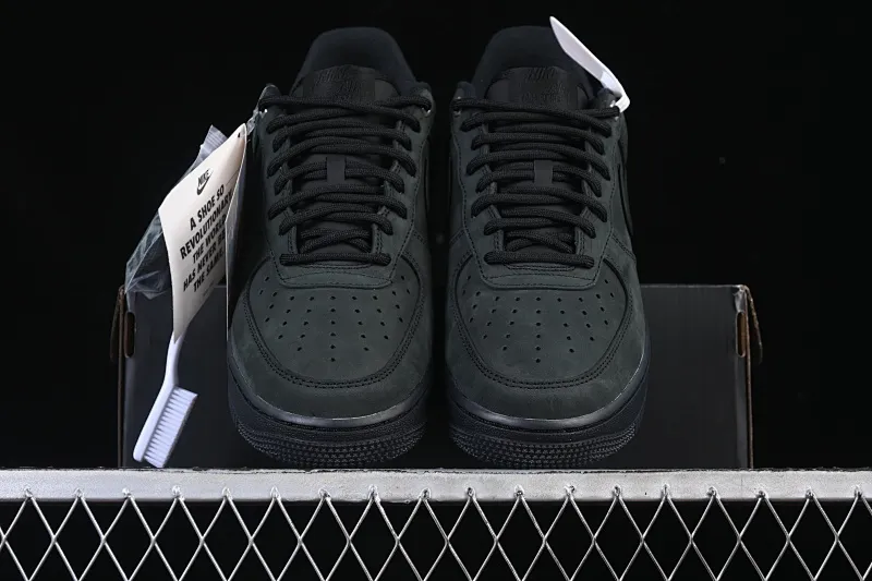 All categories Nk Air Force 1 Air Force series Nk Air Force 1 Low Air Force low-top Nike Air Force 1'07 Low suede Air Force 1 low-top casual sneakers CJ9179-001